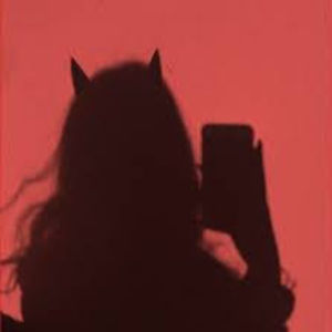 Meet your Posher, Alaina